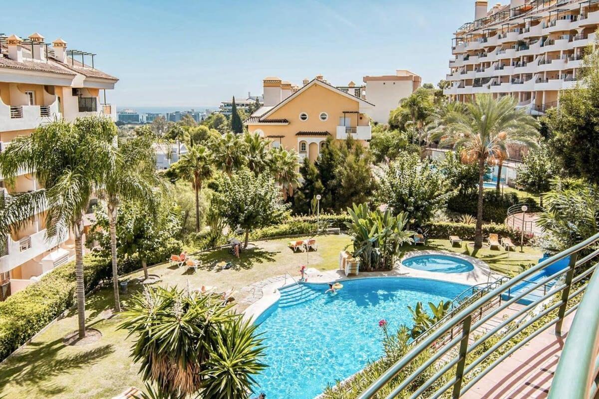 Duplex Penthouse Puerto Banus Pool Paddle Wifi Bbq